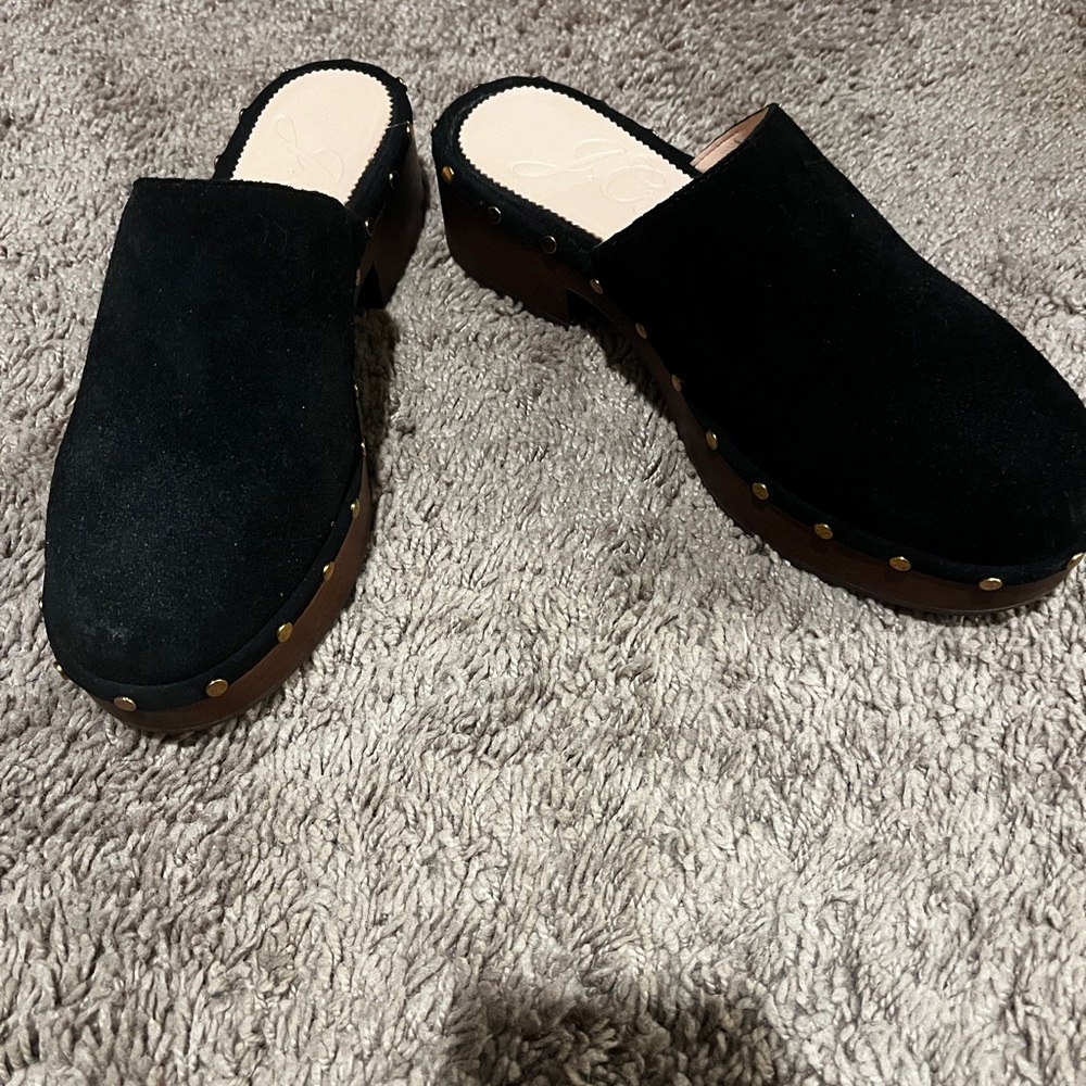 Black suede mules. JCrew. Size 6.5. EUC. No flaws.